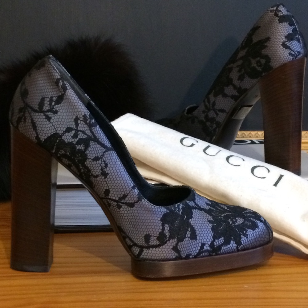 Gucci NWOT Black Lace Heels/Pumps SZ.39C 8 US